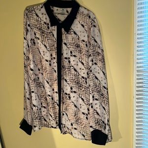 Worthington Women 3X snake print blouse.